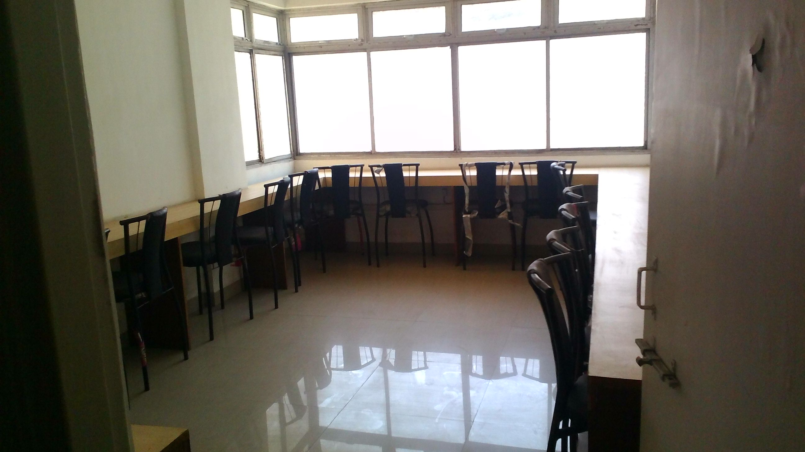 Commercial Office Space for Sale in Furnished office for sale near by Sation, , Thane-West, Mumbai