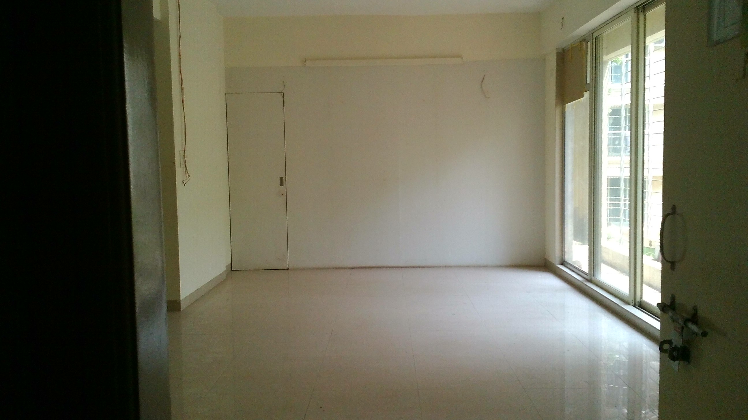 Commercial Office Space for Rent in Commercial office space for Rent Near Teen Petrol Pump,, Thane-West, Mumbai