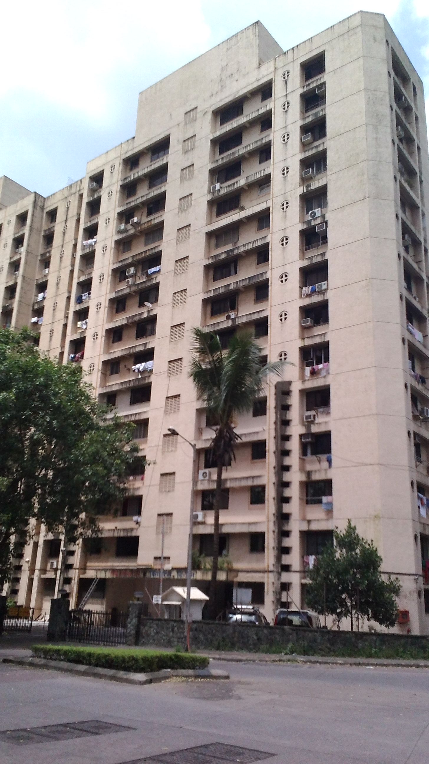 Residential Multistorey Apartment for Sale in Kingston, Hiranandani Garden. Powai Near Dmart, Powai-West, Mumbai