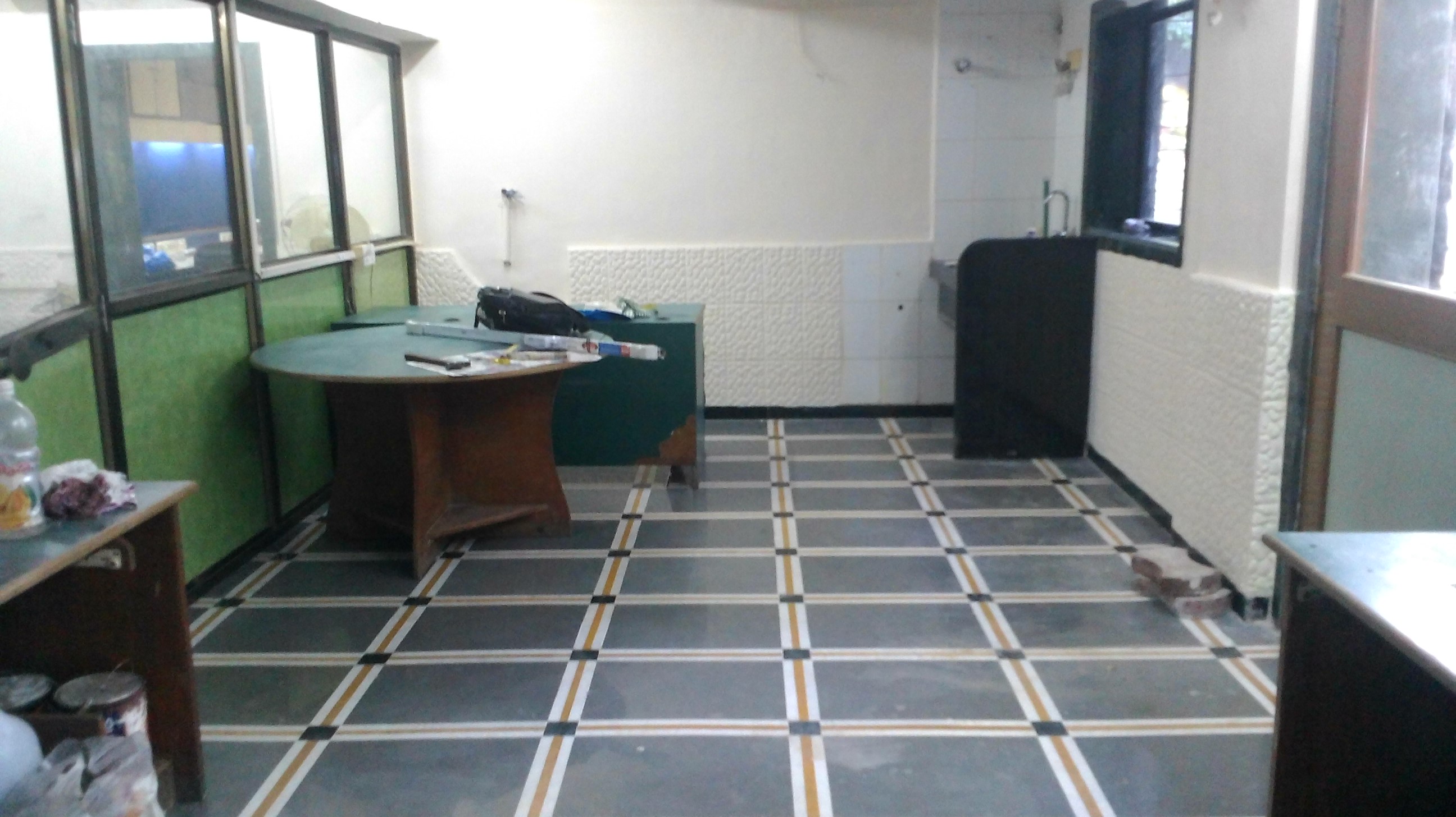 Commercial Office Space for Rent in Semi furnished office for Rent, Near Bedekar Hospital,, Thane-West, Mumbai