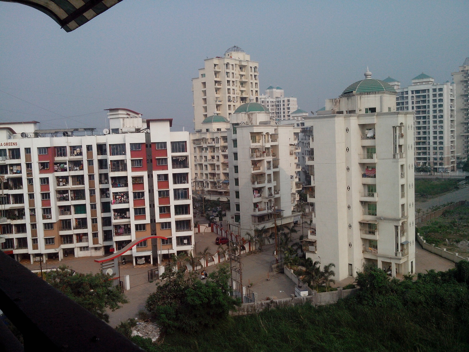 Residential Multistorey Apartment for Sale in Osho Dhara, Near D-Mart Godrej Hill Road, Village Barave, Kalyan-West, Mumbai