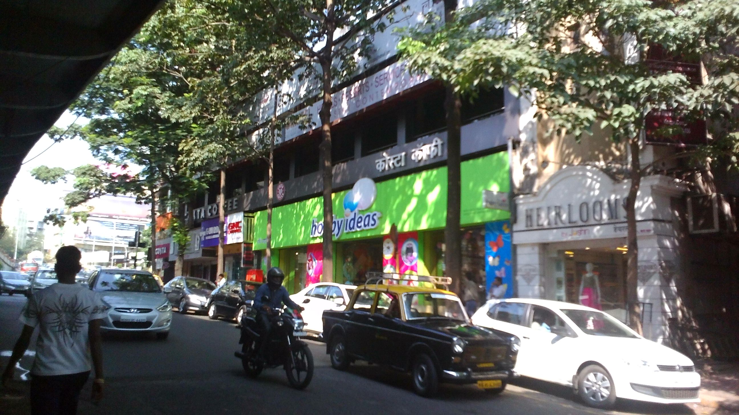 Commercial Shops for Sale in Commercial Shop for Sale in Kemps Corner, , Charni Road-West, Mumbai