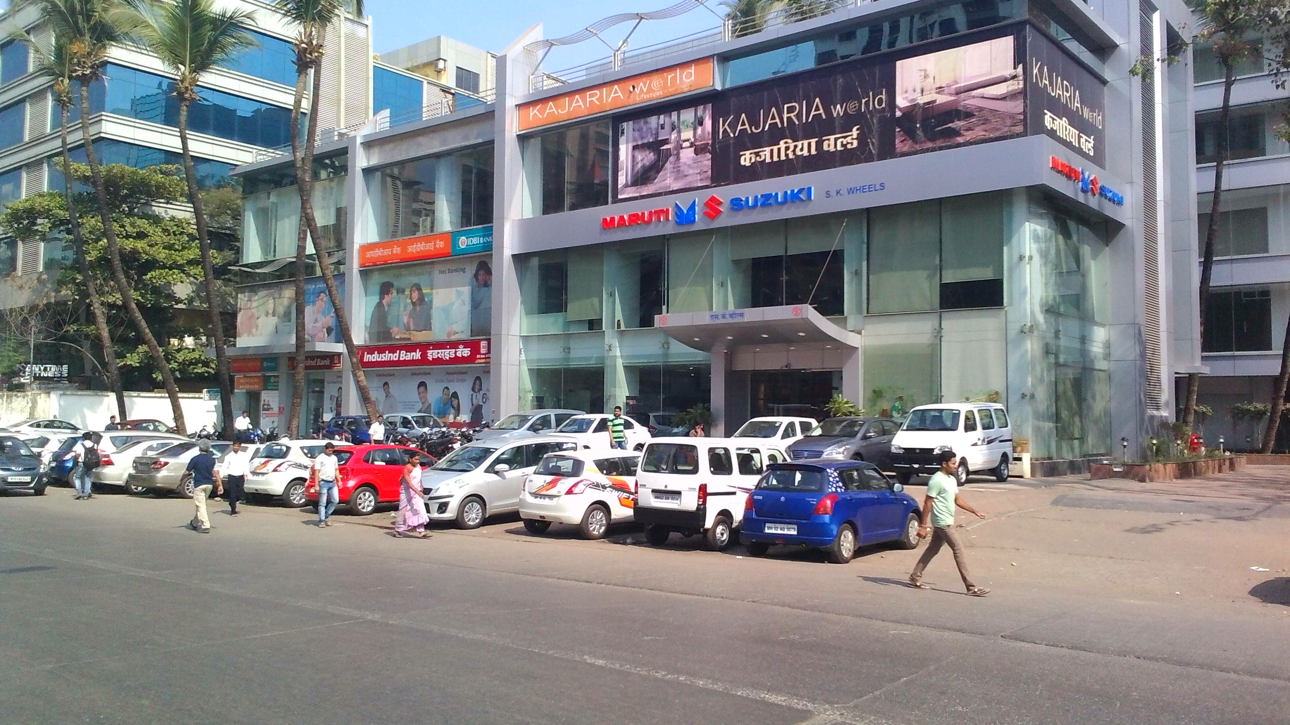 Commercial Office Space for Sale in Commercial Office Space For Sale, Linking Road,, Andheri-West, Mumbai