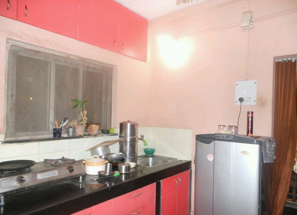 Residential Multistorey Apartment for Rent in Near Saraswati Vidya Mandir, , Tilak Nagar-West, Mumbai
