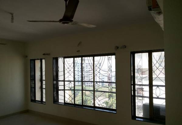 Residential Multistorey Apartment for Sale in Cosmopolitan Society, Near Bhavans college, Andheri-West, Mumbai